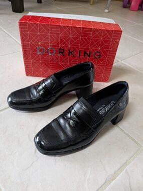 Dorking Black Patent Leather Heeled Loafers